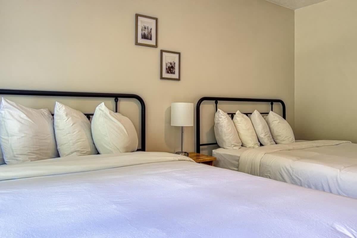 פיג'ן פורג' Pinecrest Townhomes-1King-2Queen Unit-Renovated מראה חיצוני תמונה