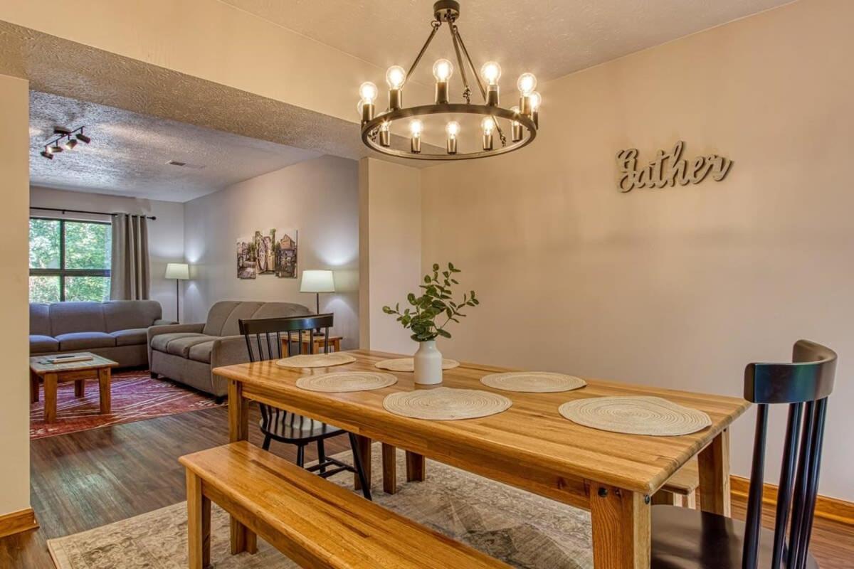 פיג'ן פורג' Pinecrest Townhomes-1King-2Queen Unit-Renovated מראה חיצוני תמונה